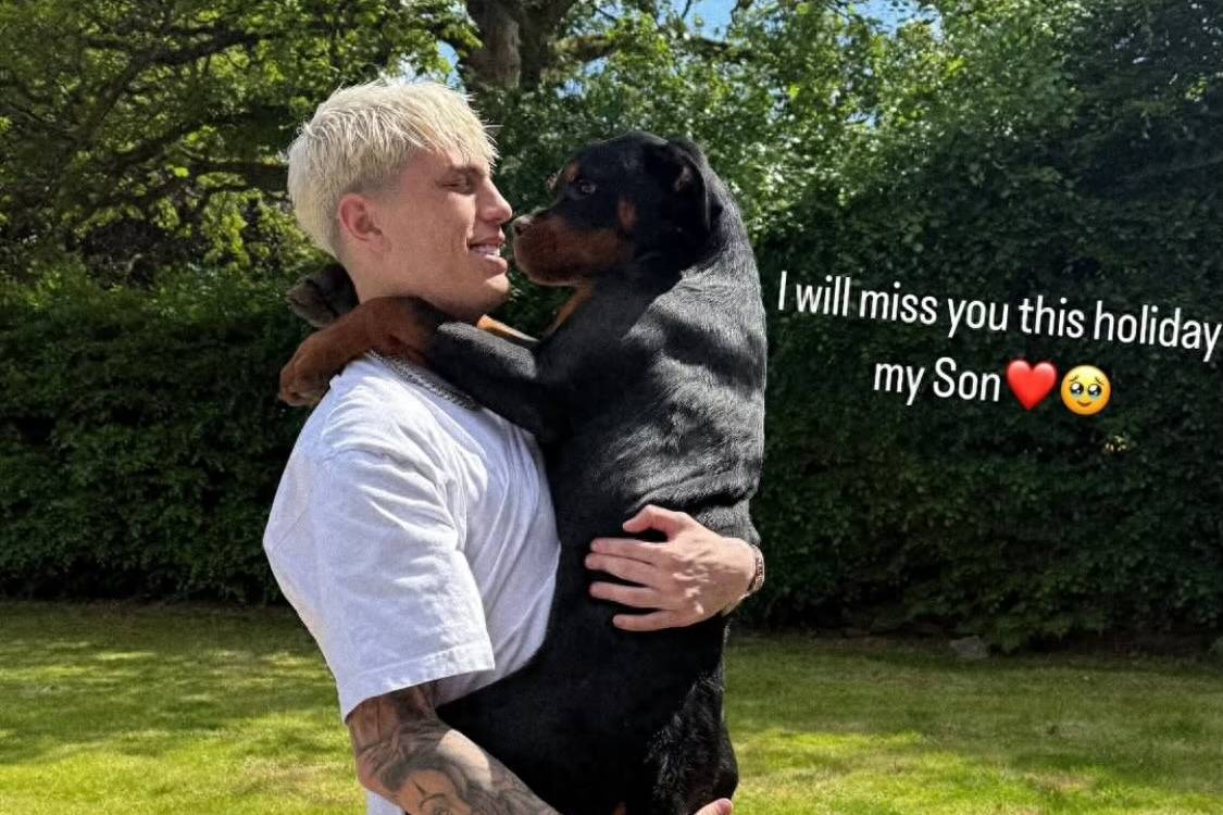 曼联卖人难！那不勒斯拒高价签加纳乔，阿莫林一怒令其贬值2000万