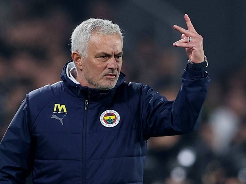 首胜！穆里尼奥击败欧洲四冠王，皇马决定欧冠成败